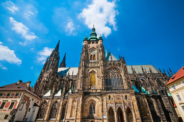 Fototapeta na wymiar Saint Vitus Cathedral in Prague, Czech Republic
