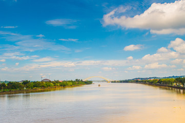 mahakam river in borneo