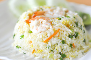 stir-fried rice with shrimp