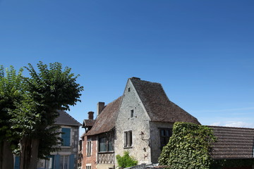 Façades paisibles et silencieuse.