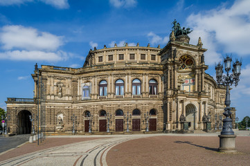 Fototapeta na wymiar Dresden Semperoper