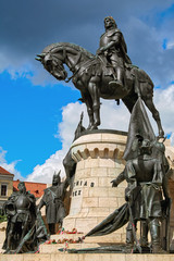 Fototapeta premium King Matthias Corvin Statue