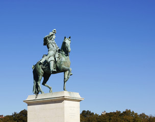 Fototapeta na wymiar Statue of Louis XIV