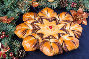 The original festive cake in the form of star
