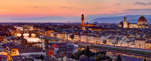 Fototapeta na wymiar Florence at sunset