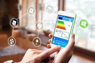 Smart Home Haus automation mit smart haus app auf tablet oder smartphone
