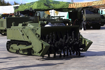 Tracked armored robot-Minesweeper