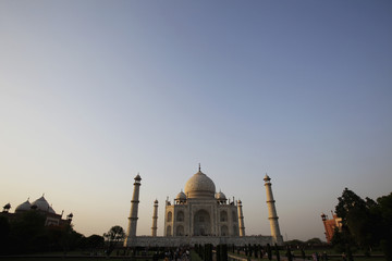 Fototapeta premium Taj Mahal at dusk. Agra, India