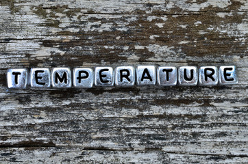 cube word temperature on table