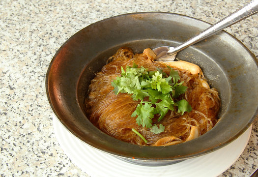 Roast prawn with glass noodle