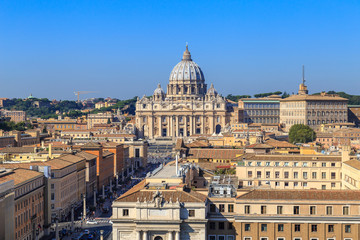 Fototapeta na wymiar View from the castle of St. Angenl the dome and facade of the church of St. Peter in Rome