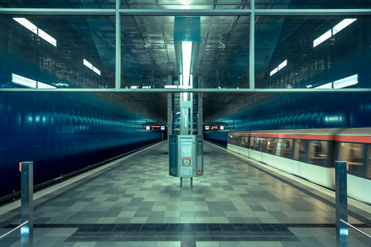 U-Bahn Neue Hafencity Hamburg