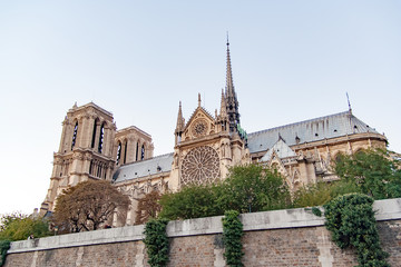 Obraz premium Views of buildings, monuments and famous places in Paris, from the river Seine