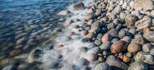 Steine in der Brandung