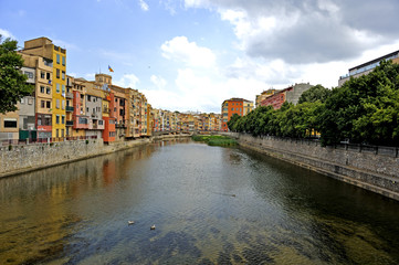Colorful houses along the Onyar River in Girona, Catalonia 