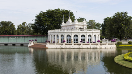 Fototapeta na wymiar Devaraj-Kunlai Gate