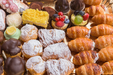 typical italian pastries mix