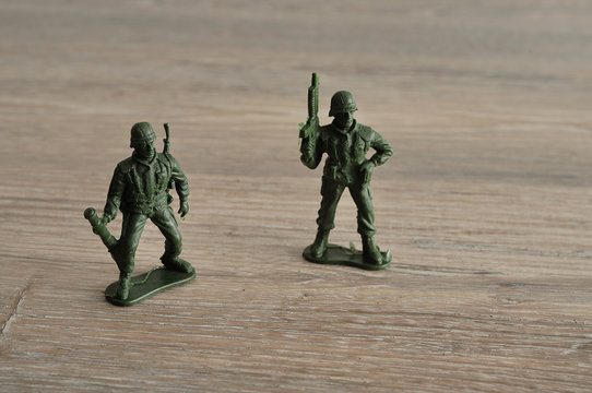 Plastic toy army figurines