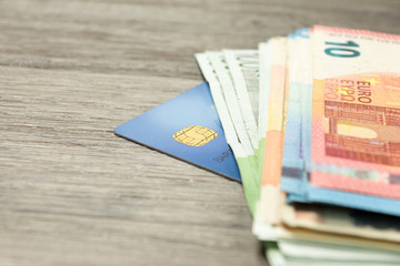 Geld und Karten