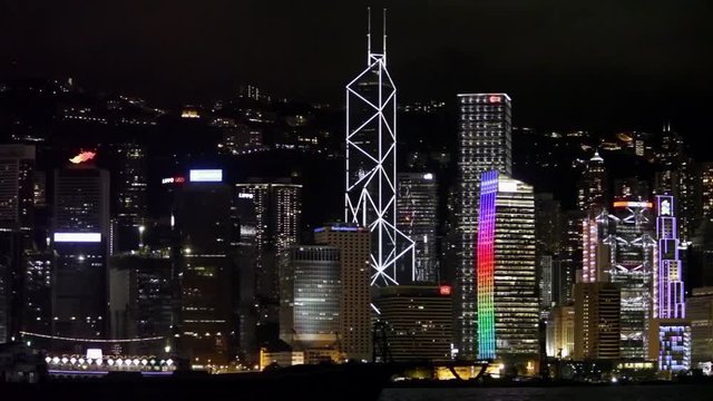 WS City skyline at night / Hong Kong
