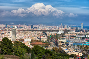 Fototapeta na wymiar City of Barcelona Picturesque Cityscape