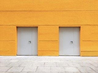 Obraz na płótnie Canvas Orange wall