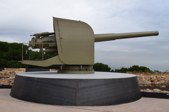 Ca&ntilde;ones de guerra armas de fuego