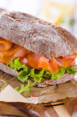 smoked salmon on toasted bread