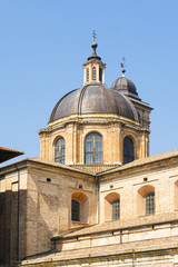 Fototapeta na wymiar Particolare del Duomo di Urbino