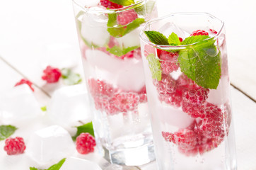 Raspberry Fruit Water with ice