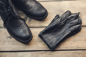 Winter men's shoes and accessories