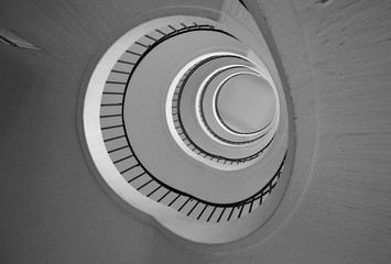 round staircase view from the bottom in black and white - 126884446