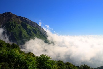 雲海の雲仙岳