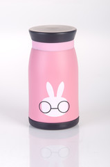 Fototapeta premium Thermo or Thermo flask on a background.