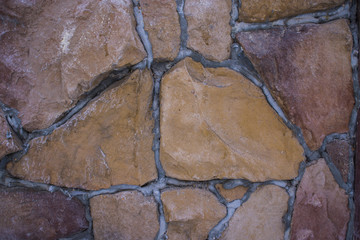 Мозаика из камней с цементом