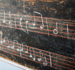 Vieu school table with musical notes