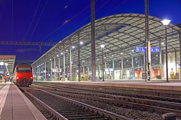 Photo sur Plexiglas Gare gare de nuit à olten