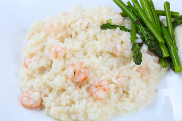 Risotto with shrimps and astaragus