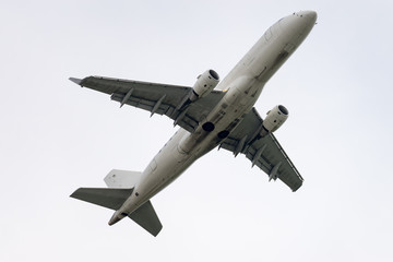 Embraer ERJ-170-100 (ERJ-170STD)