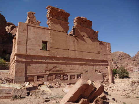 Petra : Qasr al Bint, le palais de la jeune fille