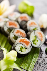 Yin Yang Roll