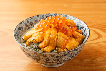 雲丹いくら丼