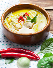 Green curry thai food.