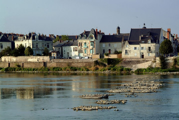 Fototapeta na wymiar river loire saumur france