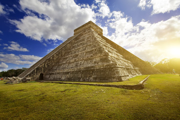 Kukulkan Pyramid in Chichen Itza on the Yucatan, Mexico