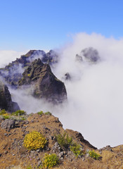 Portugal, Madeira, View of the mountains near Pico de Arieiro..