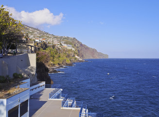 Fototapeta na wymiar Portugal, Madeira, Funchal, View of the coast..