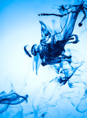 jetstream deep blue ink in water