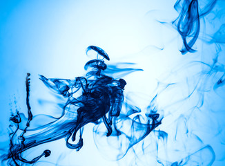 jetstream deep blue ink in water