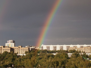 Радуга над городом